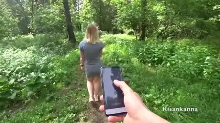 Вывез подругу в лес для секса